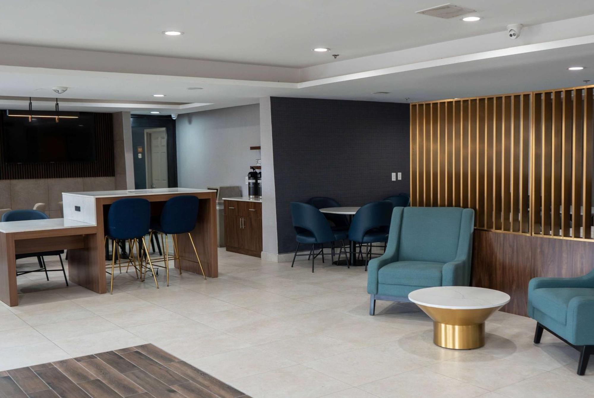 La Quinta By Wyndham Dallas Мескит Экстерьер фото